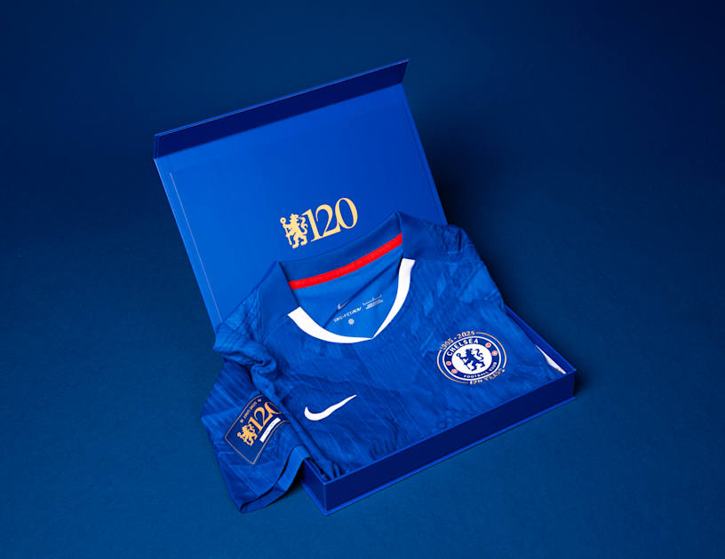 超激レアChelsea 120周年記念シャツ XL New limited-edition anniversary shirt - 120 years in the making